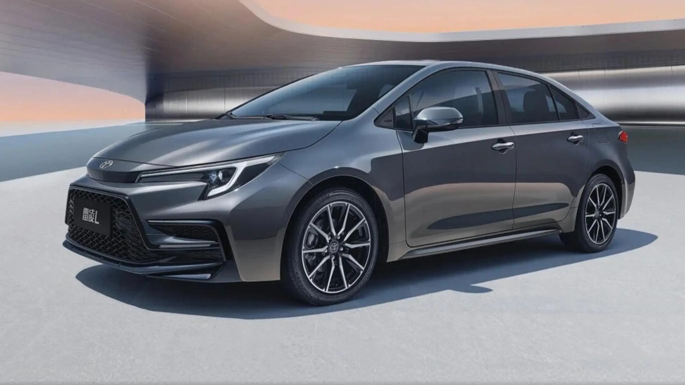 雷凌L卖12.98万，价格重叠凯美瑞，舒适不及天籁，降价2万才有戏