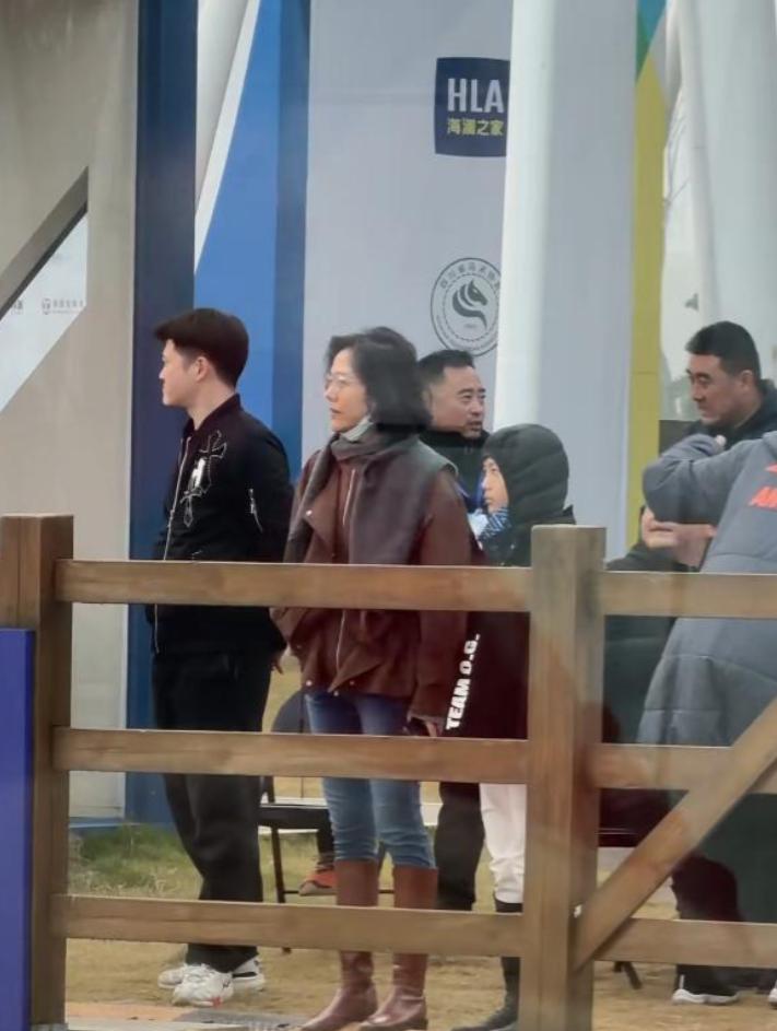 钱再多有什么用？汪涵夫妇如今的现状，给内娱所有夫妻提了醒