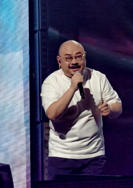 刀郎对徐子尧称呼变了，二字之差释强烈信号，才懂云朵那话含金量