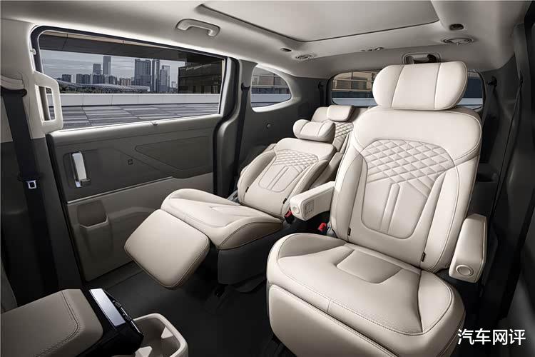 14万不到承载多孩刚需，北京现代库斯途让SUV丧失存在感