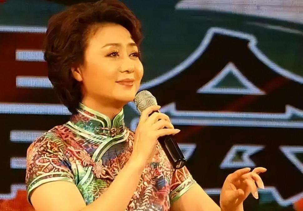 万万没想到,59岁未婚未育的李胜素,如今却意外活成了人生赢家