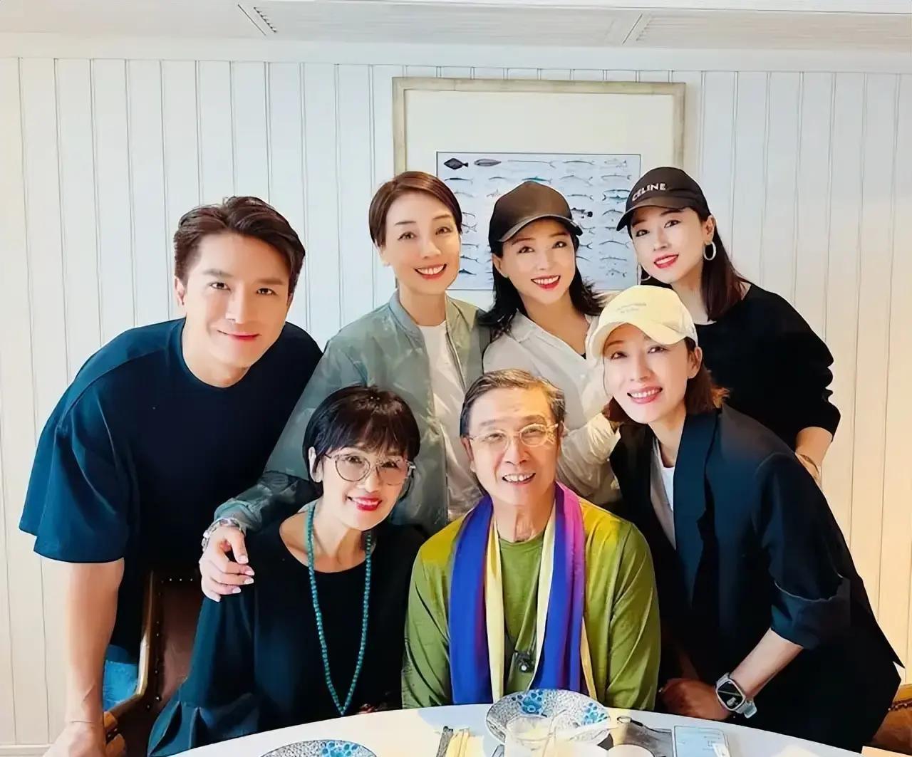 昔日TVB女星久别重回电视城，感慨万千，曾惨遭绯闻毁掉前程