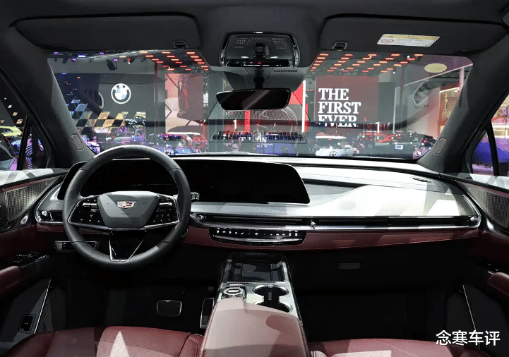 Brembo六活塞卡钳+AKG音响！新款XT5配置拉满，数据不输BBA