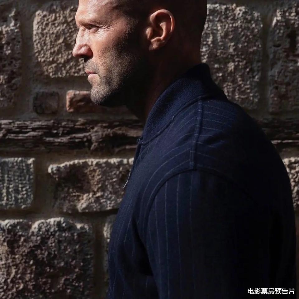 首映仅收614万,《制暴》屈居亚军,郭达斯坦森也被哪吒打懵了