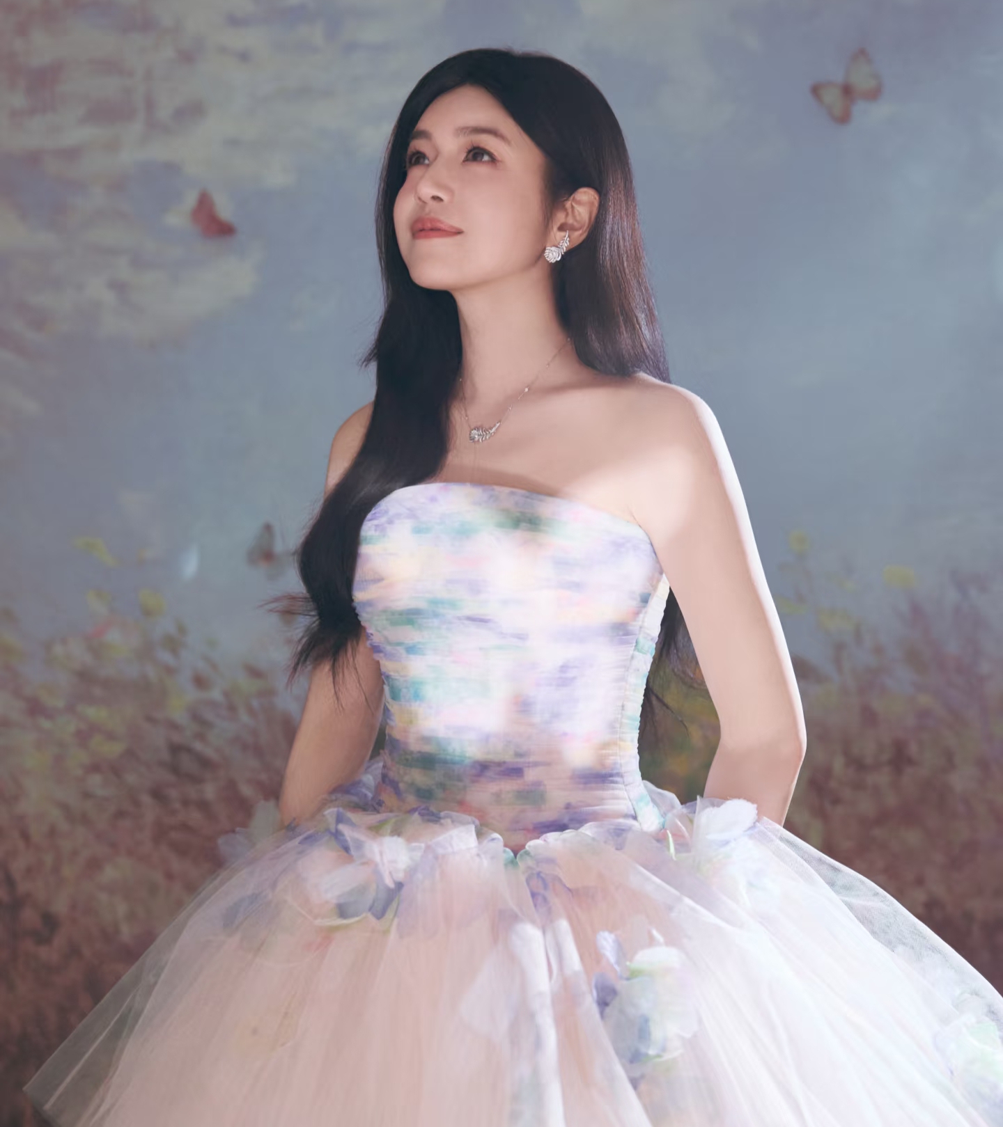 陈妍希分享美照并配文,咱就是说,可盐可甜