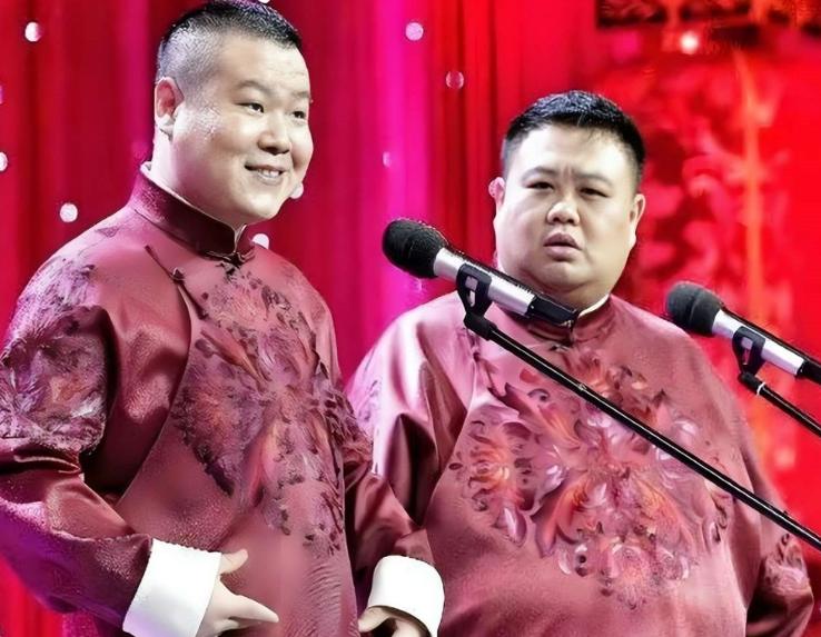 欠税被通报一个多月，岳云鹏再传噩耗，事关春晚，去年因此进医院