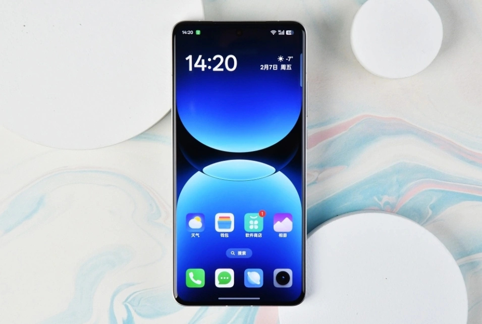 從3099元跌至2336元，120W+驍龍8至尊版，國補后可以“閉眼買”