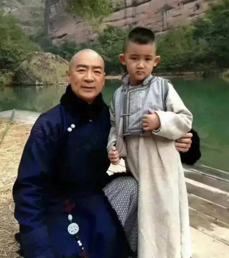 演员寇振海:我这辈子正确的决定,就是娶了这样的妻子