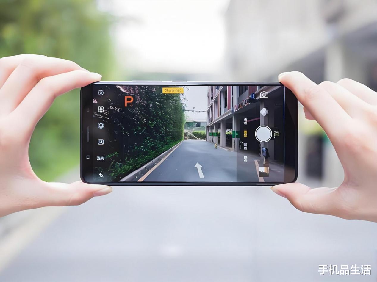 手機買來之后，拍照會慢慢變差是真的嗎？看完你就明白了