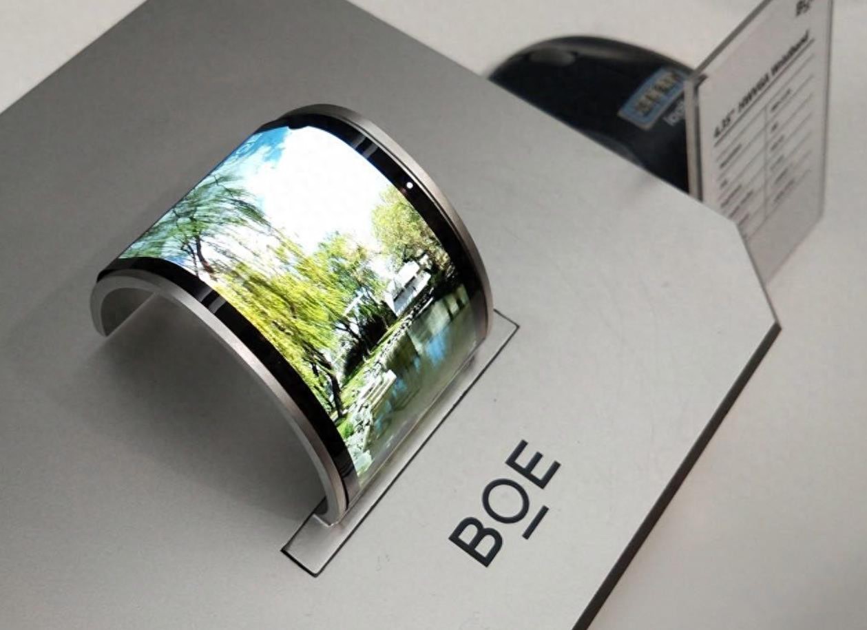 韓國OLED屏廠，焦慮了，中國研發“無FMM OLED”技術