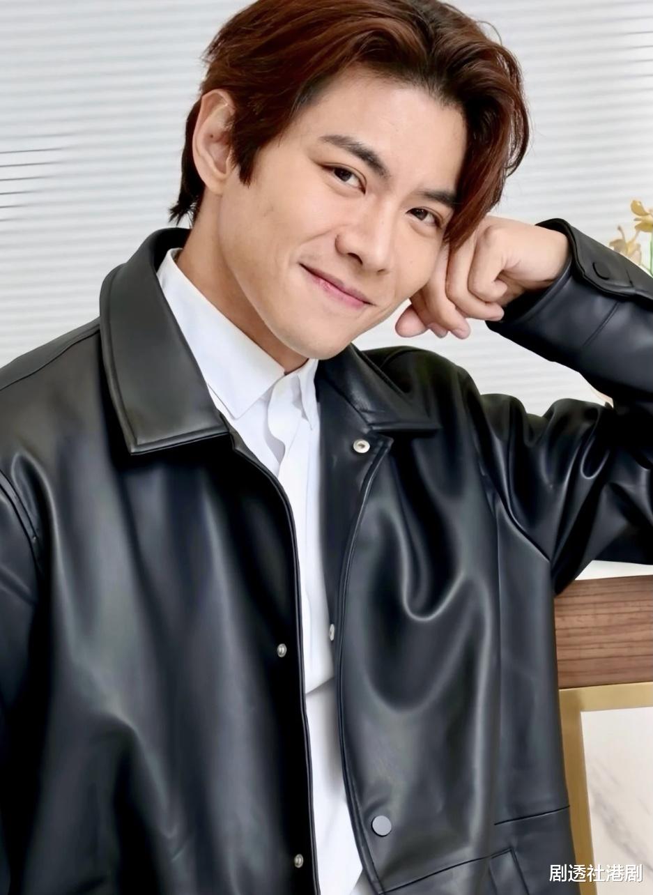 TVB一众艺人现身闹市！疑录制贺年节目，视帝私下真实一面被曝光