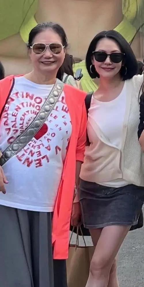 S妈呼吸困难被送急诊，台媒追问玥箖和大S房产，直言伤心透了！