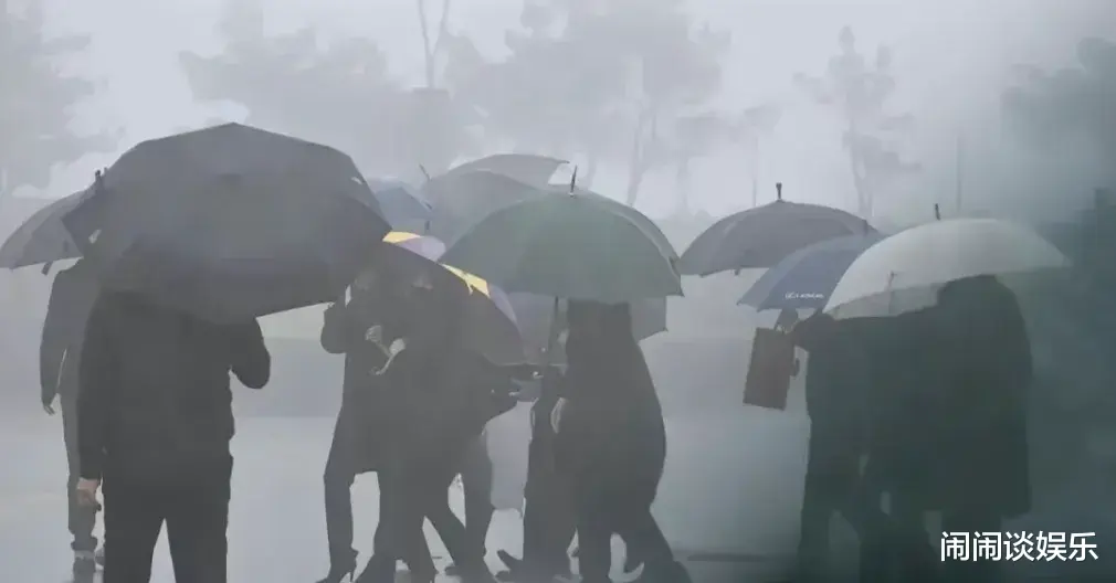 别再阴谋论了！小S哭到颤抖需人搀扶，具俊晔暴瘦十几斤，这种痛根本装不出来