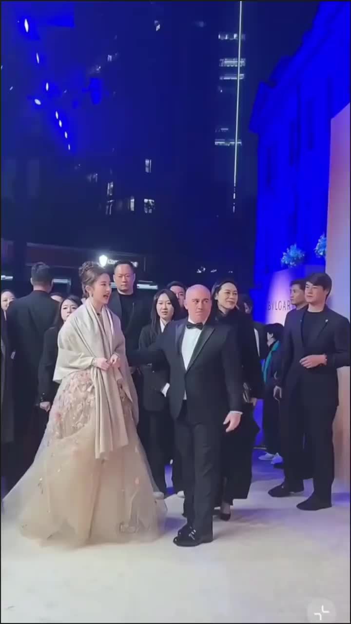 刘亦菲,你是人间的星光与蜜糖