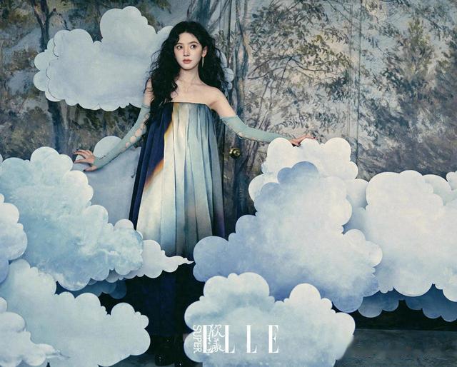 章若楠 Super ELLE欣漾七月号内页大片释出，每一张都拍的特别美！