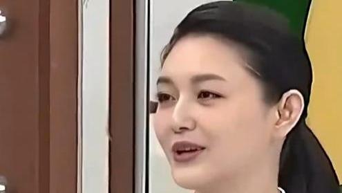 大s实力很强大， S妈更是个厉害角色，大S背后靠着3个大佬为她支撑