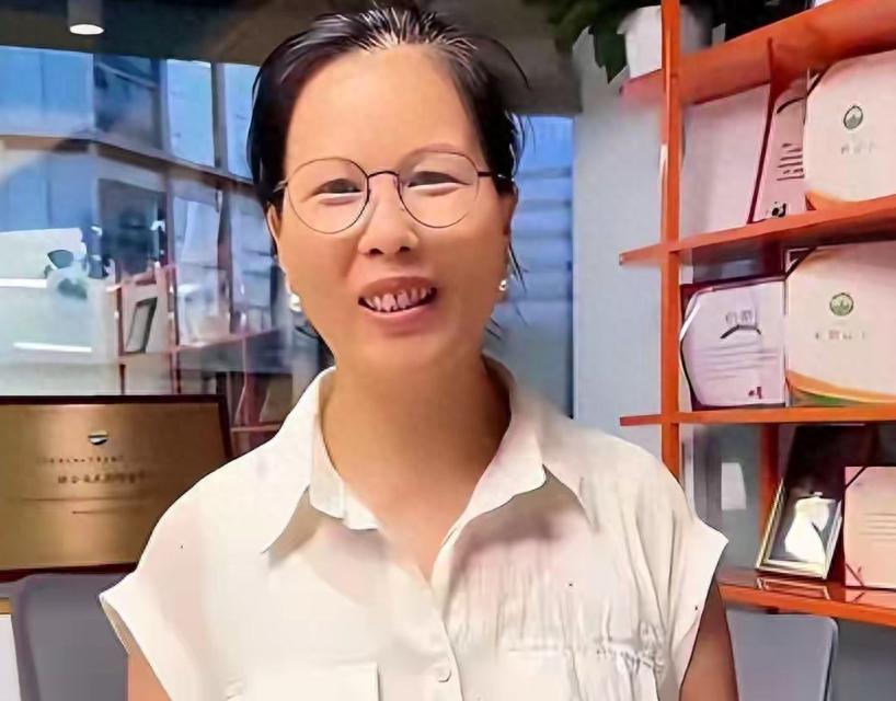 蹬鼻子上脸,小杨阿姨愈发无分寸感?马筱梅始终保持体面!