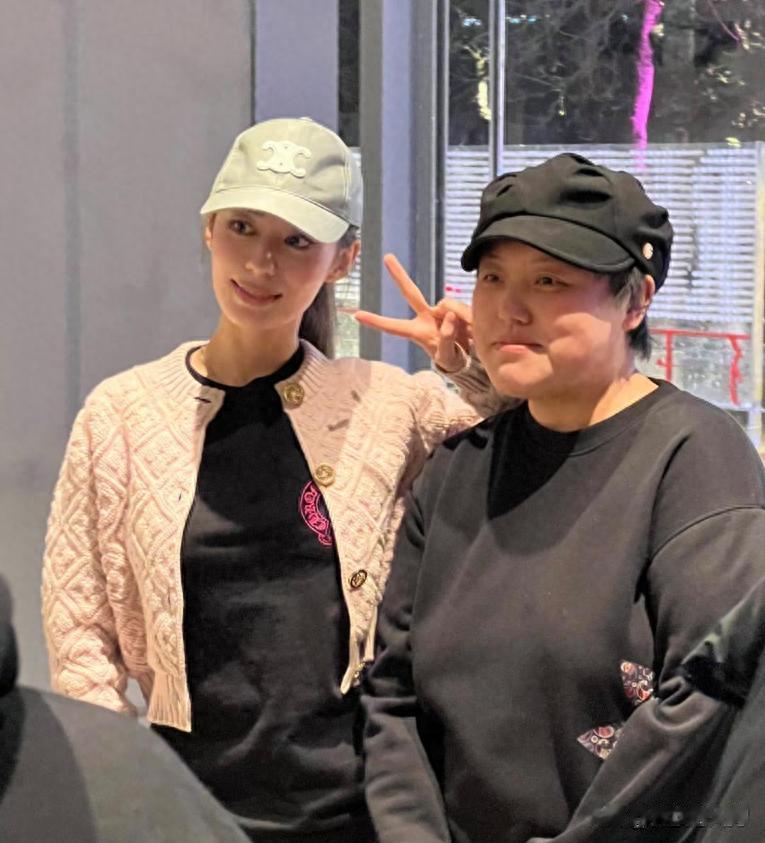 时尚女神降临北京!郎朗妻子吉娜的面包店惊艳亮相