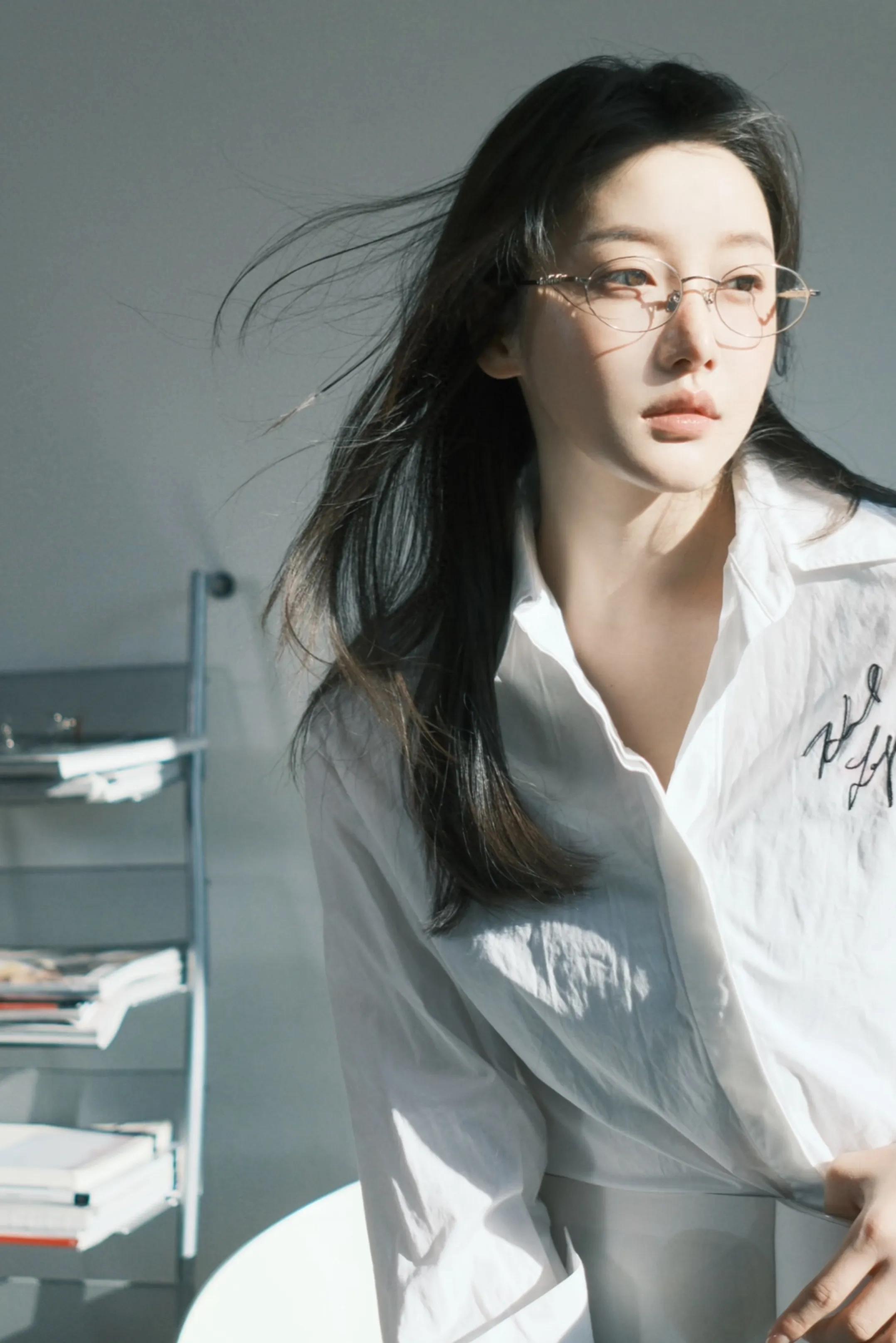 姜贞羽纯欲写真