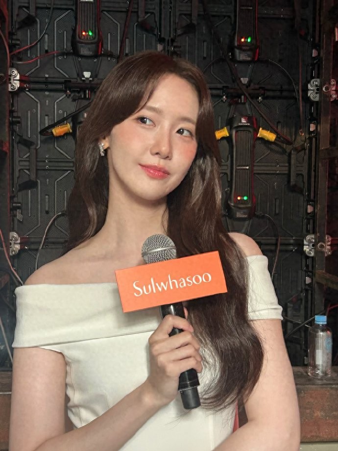 林允儿美图赏析时间到