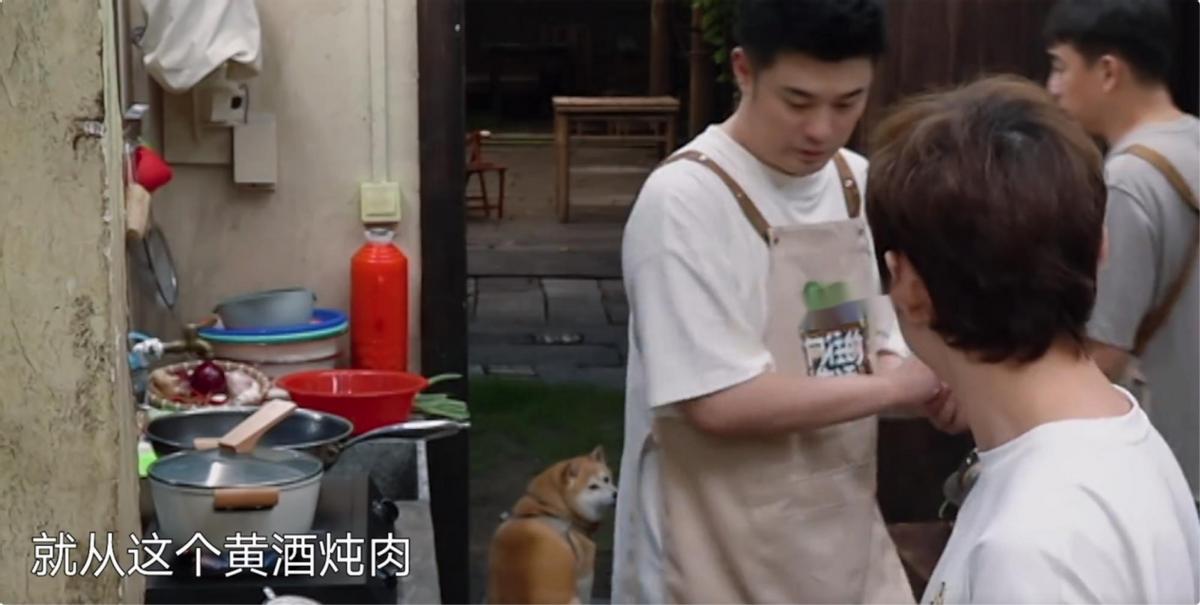 没想到，“好吃懒做”的陈赫一出场，就治好了《向往8》的尴尬病