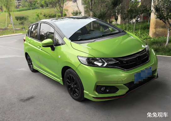 为什么你的车颜色暴露了你的性格？选对颜色，保值率竟能翻倍！