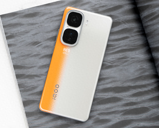 新机盘点:2亿像素主摄千元新机;2k屏高性能中端手机