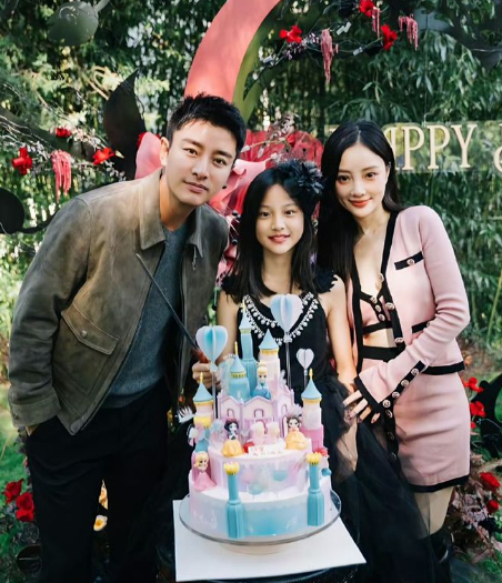 “做头发”事件7年后，李小璐被指复婚？贾乃亮三个举动说明一切