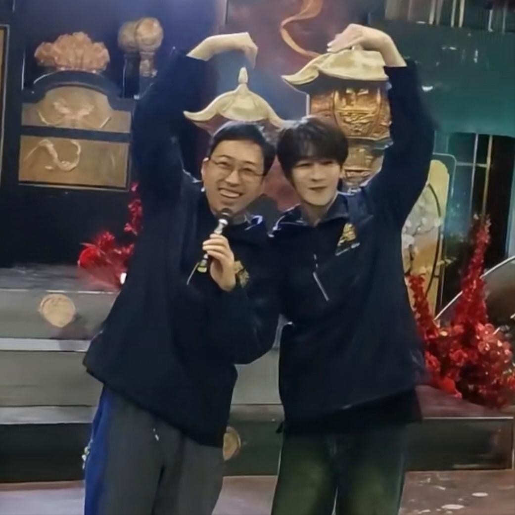 出道十年两次选秀，如今官宣进于正公司的他，能成为下一个许凯吗