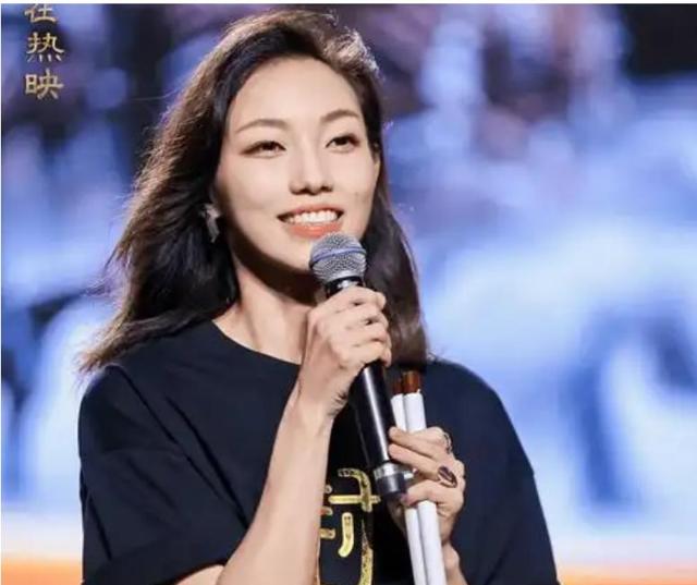 央视除名！曝知名女星高考造假，父亲曾任职央视，网友：绝不容忍