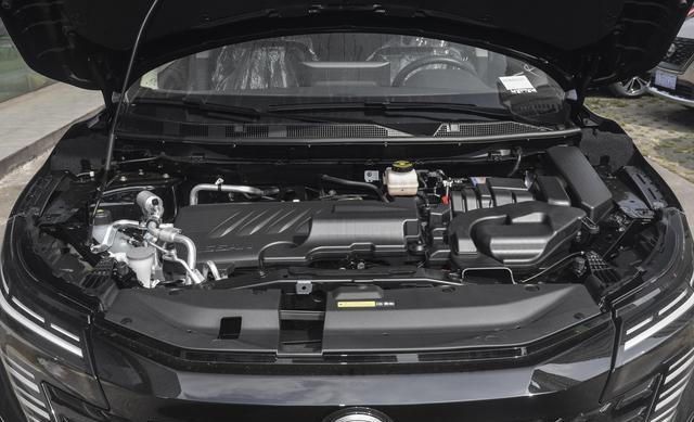 日产亲民SUV，20L+CVT，前后双独悬，大五座布局