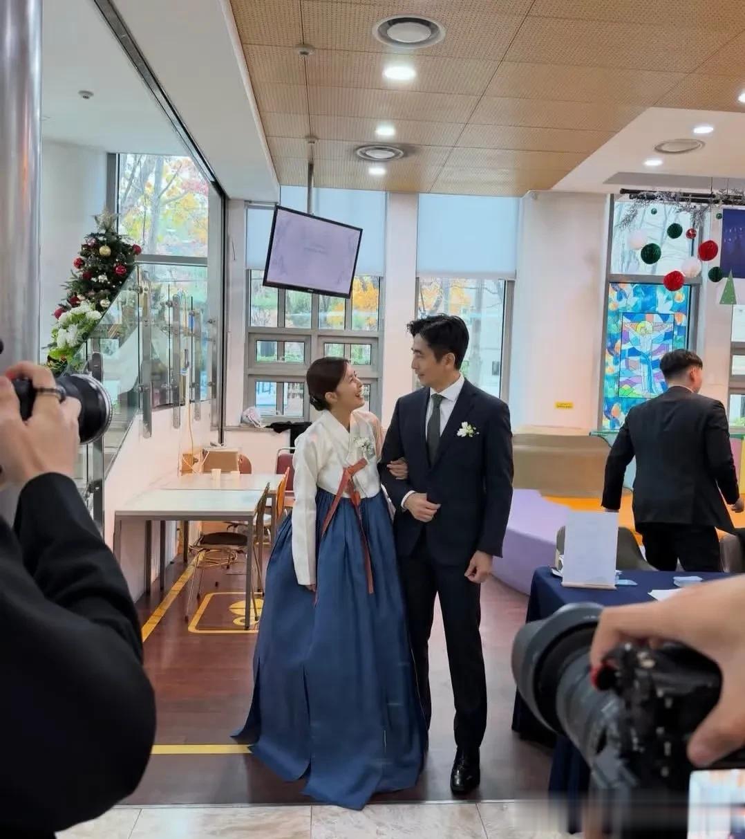 车仁表申爱罗儿子结婚，长相很路人没继承好基因，还不如爸爸帅气