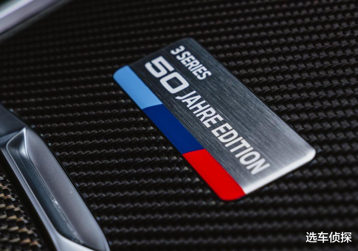 宝马M340i对比330i,6缸取代4缸,价格翻倍