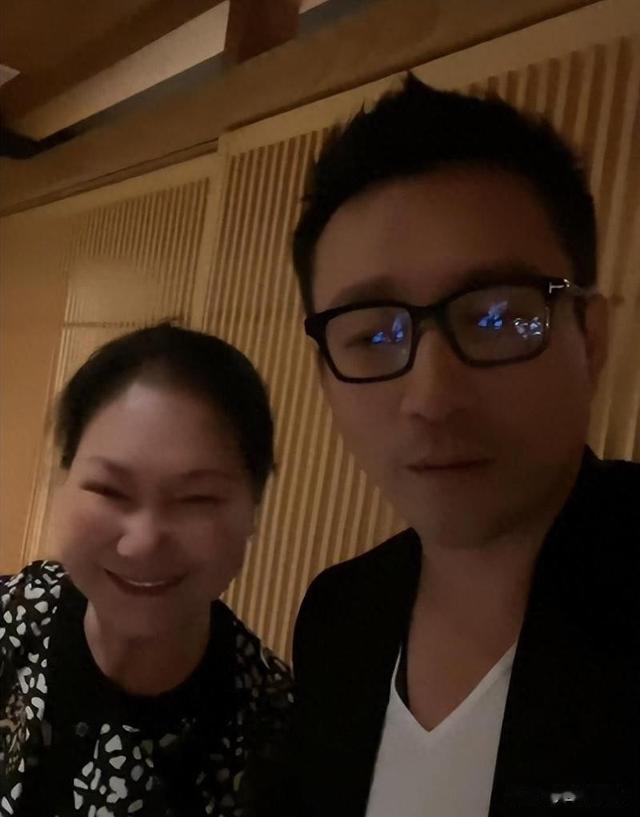 台媒曝S妈行事风格突变,与汪小菲在用一种很巧妙地方式撕扯