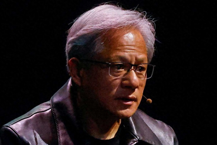 黃仁勛一語成讖？華為2026年將占國內AI芯片半壁江山