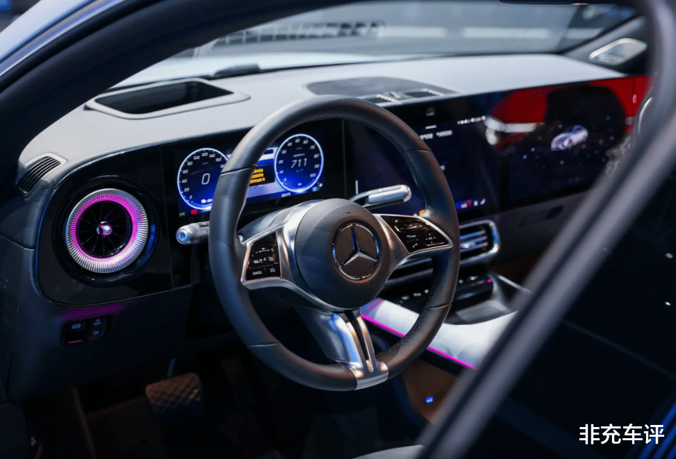 MMA平台首款国产车！奔驰CLA EV来了，标称续航866km，你信几成？