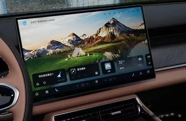 15万级家用SUV天花板！奇瑞瑞虎8L凭啥让全家都夸香？