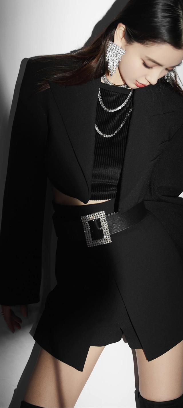 美女系列壁纸第4776期—杨颖