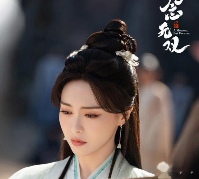 85花转型对打!赵丽颖台词被嘲,刘诗诗成工具人,唐嫣弯道超车