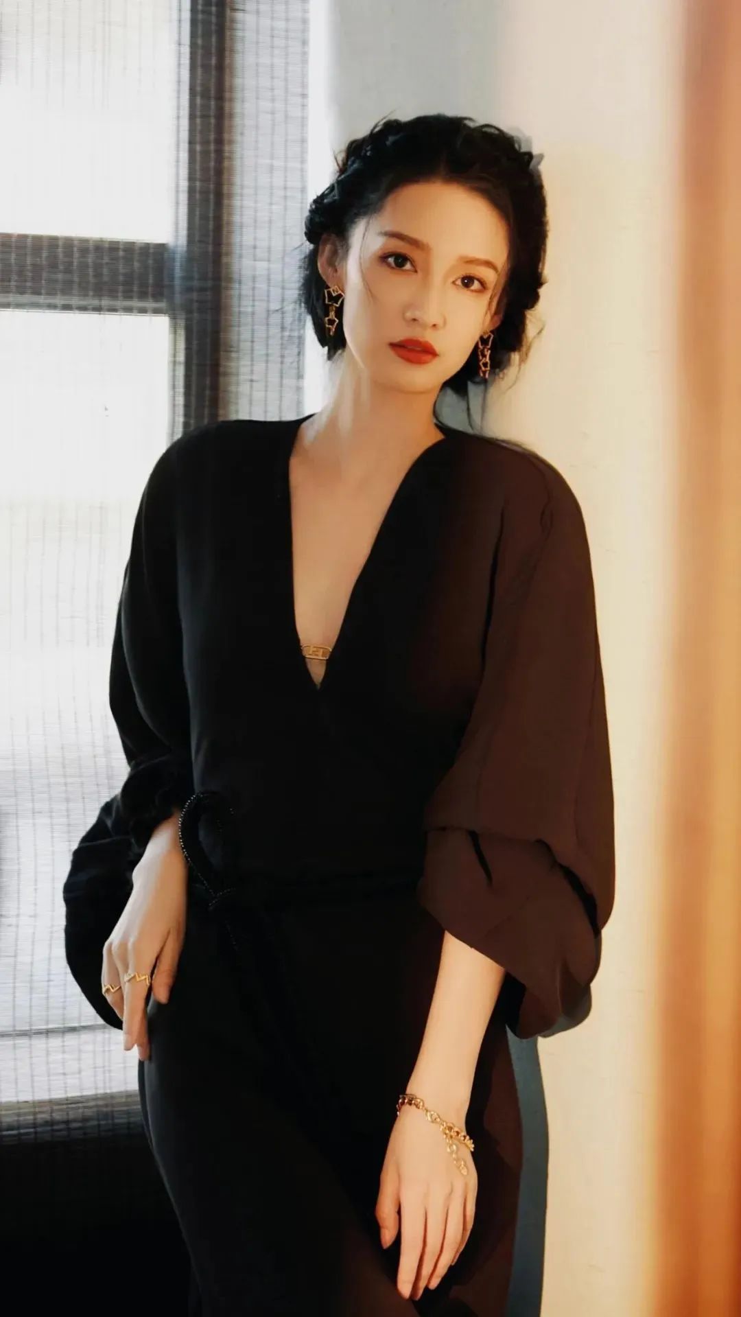 温婉李沁美图分享