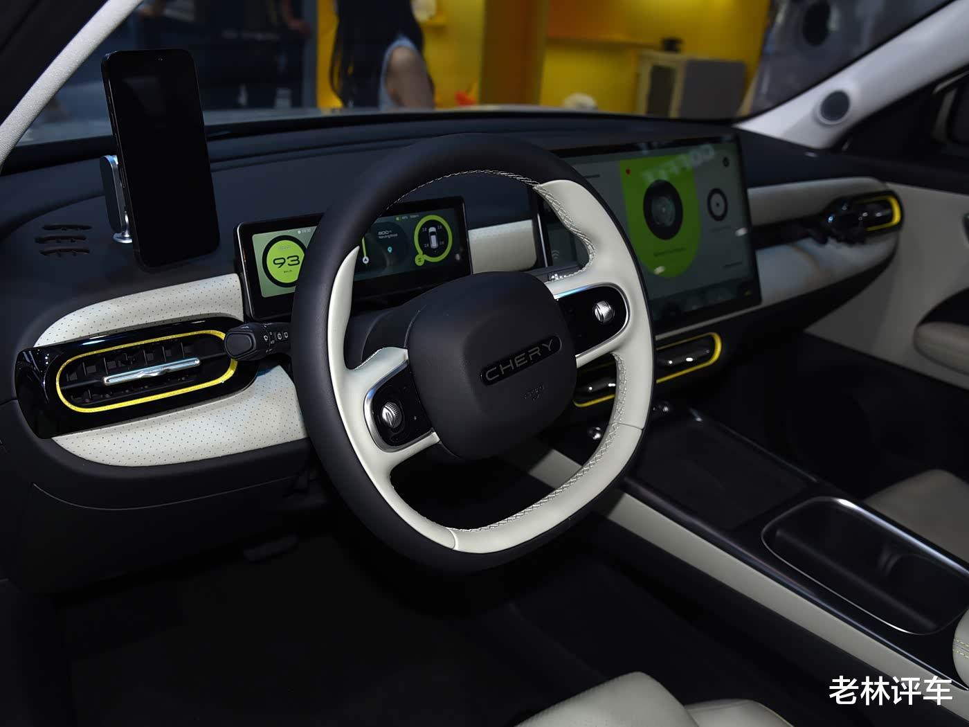 全新奇瑞QQ来了，车标很特别，借电重生后，能打过吉利星愿吗？