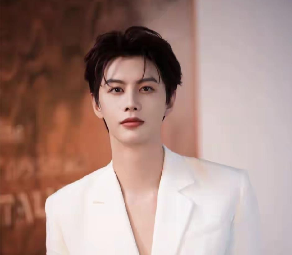 当初随手放弃的两个新人，现在火得一塌糊涂，于正现在后悔了吗？