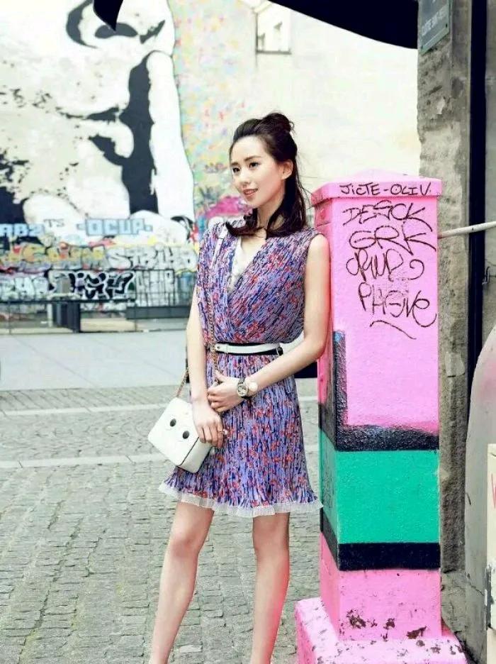 刘诗诗还是那么清纯