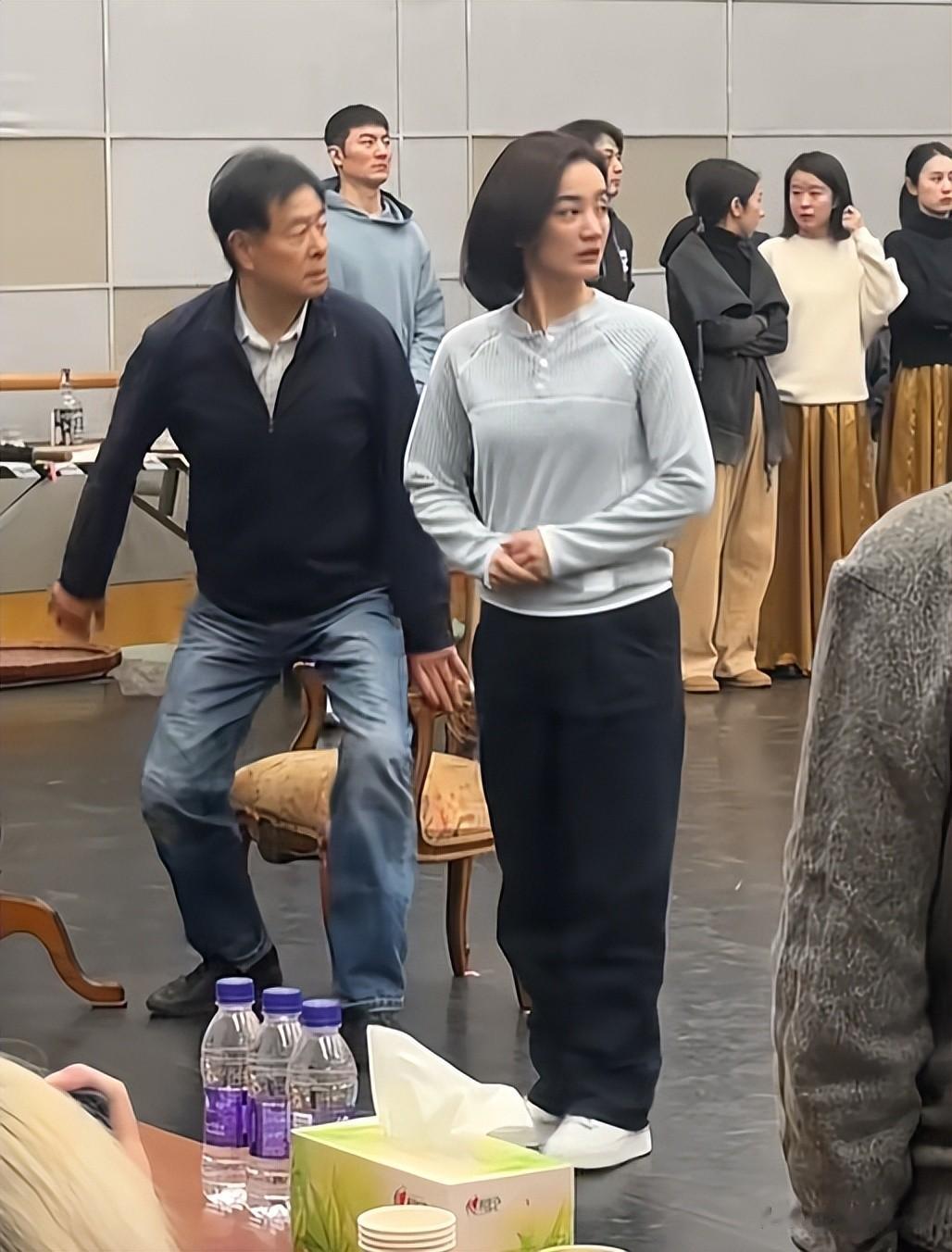 她出道20年不温不火,丈夫是上海百亿总裁,如今成为她最大的底气