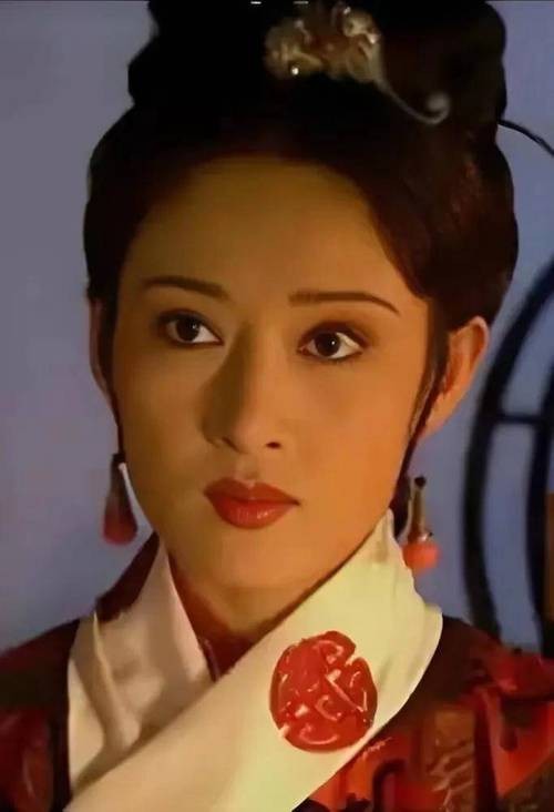 她曾一年拒拍50部戏，演技赛过宋丹丹，却因“喂奶门”陷入丑闻