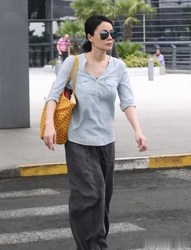 张柏芝终于赢了,被王菲压制半辈子,两个儿子一个举动扭转乾坤