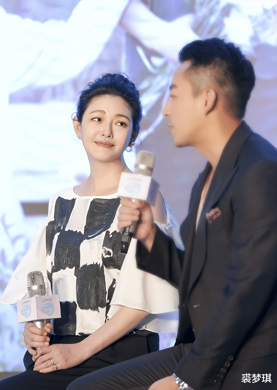 汪小菲聊天记录曝光！大S吵架像3岁小孩，结尾一个笑脸给我看笑了