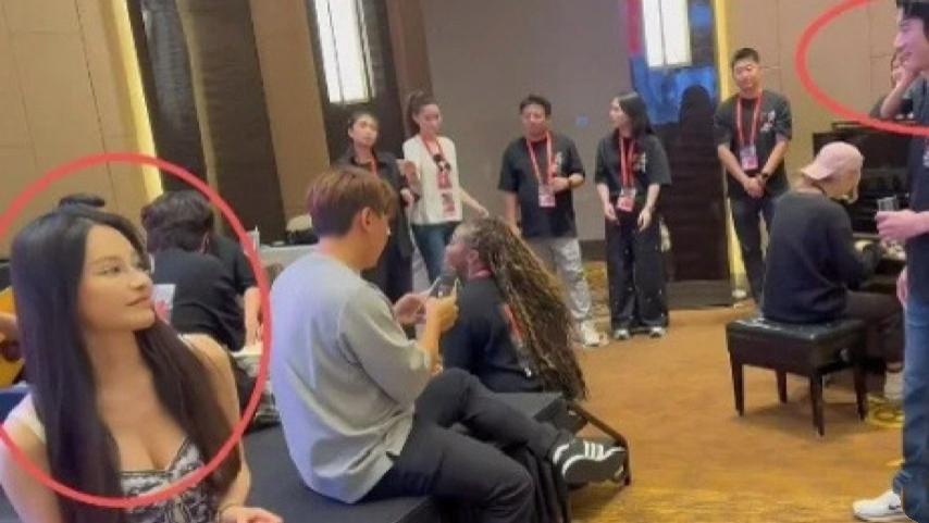 王力宏方否认新恋情，后台女子身份曝光是合作方的女友，离婚三年仍单身