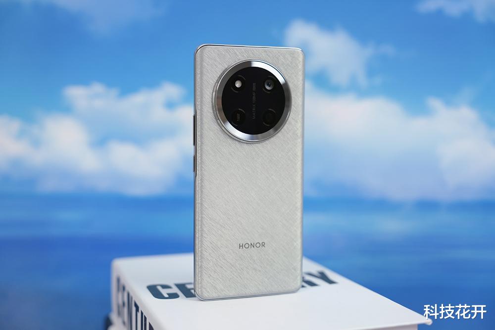 7200mAh+1529元！榮耀剛公布的新機，太炸了