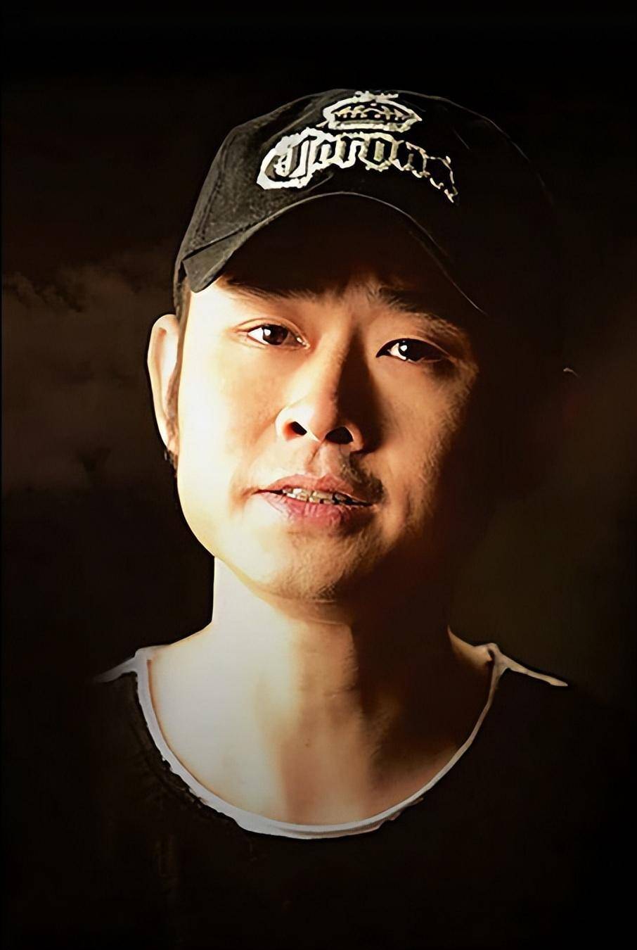 想不到2025仅剩1天，刀郎迎三大喜讯，让云朵和整个娱乐圈沉默了